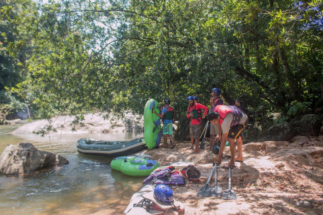 Jungle River Ginigathena Extérieur photo
